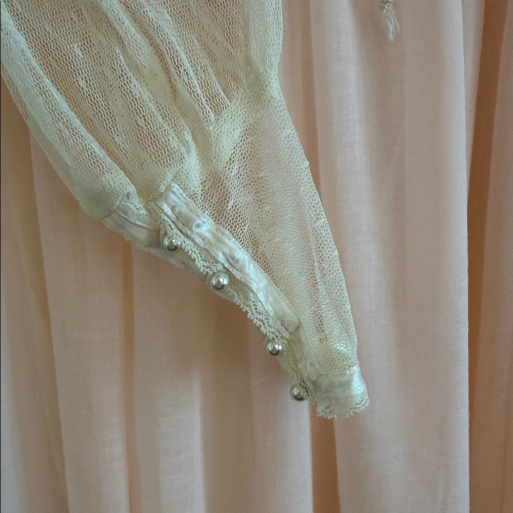 Gunne Sax Peach and Cream Lace Dress - Picture 5 of 10